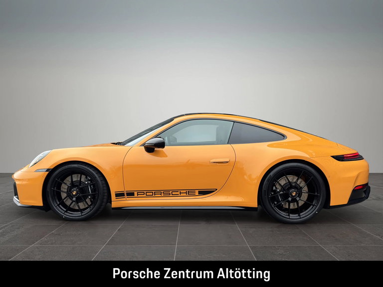 Porsche 992.2 Carrera GTS