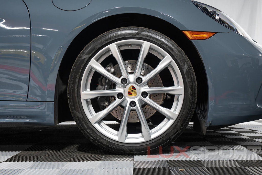 Porsche 718 Boxster