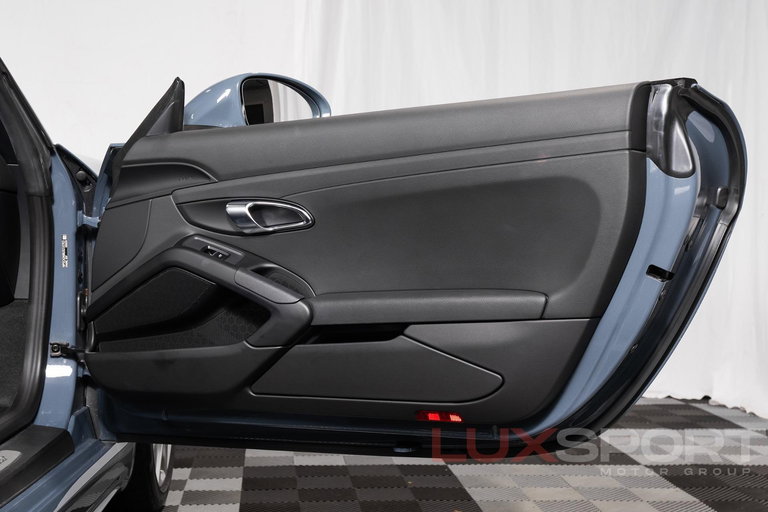 Porsche 718 Boxster