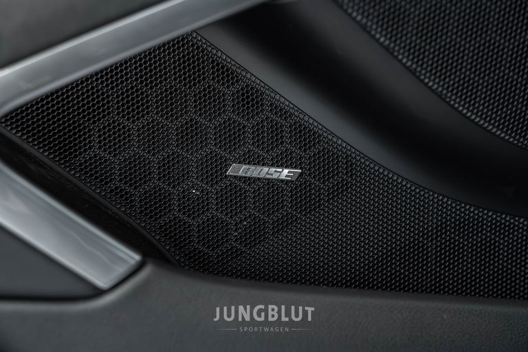 Porsche 991.2 GT3 Touring