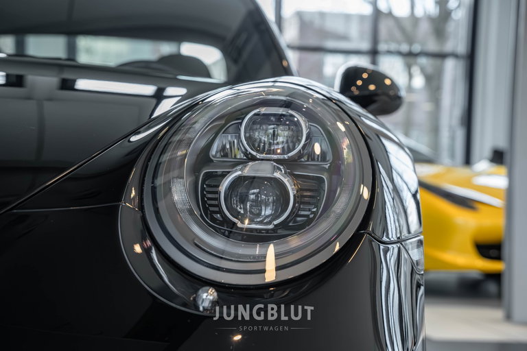 Porsche 991.2 GT3 Touring