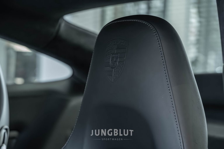 Porsche 991.2 GT3 Touring