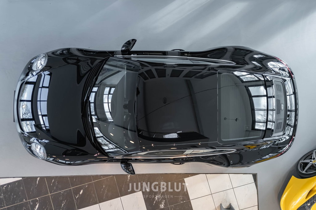 Porsche 991.2 GT3 Touring