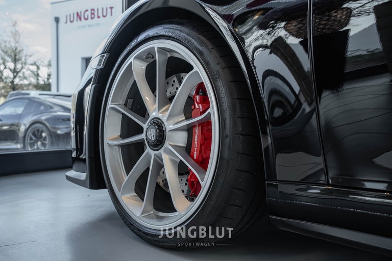 Porsche 991.2 GT3 Touring