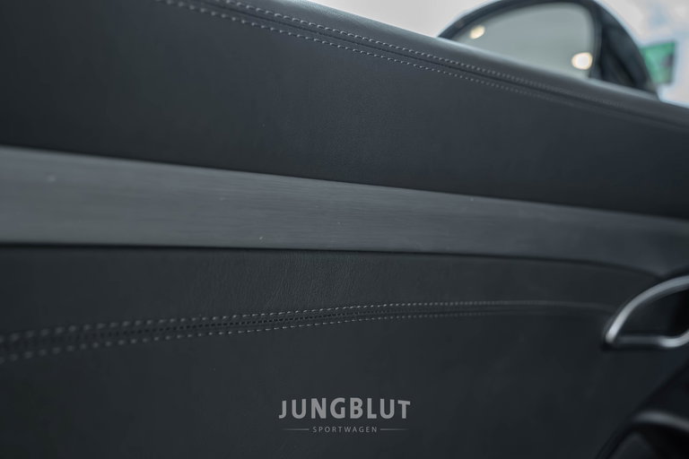 Porsche 991.2 GT3 Touring