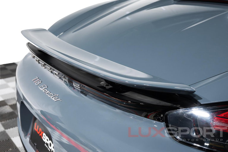 Porsche 718 Boxster