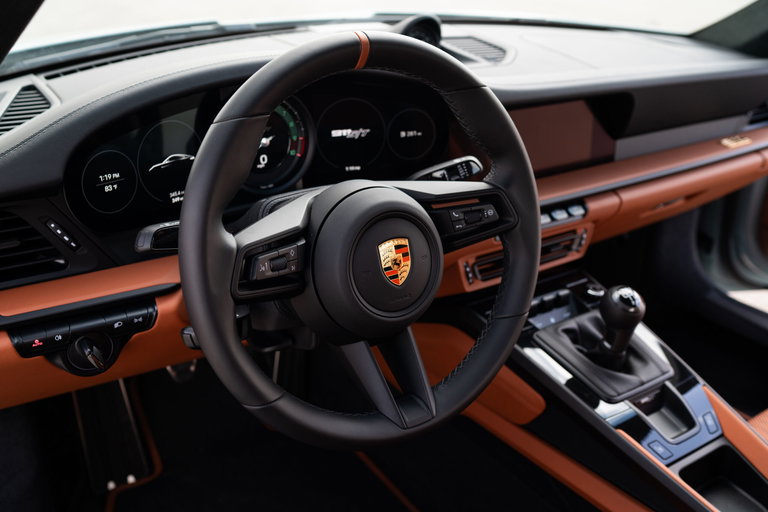 Porsche 911 S/T
