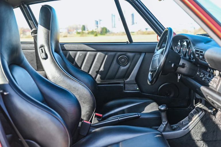 Porsche 964 Carrera 2