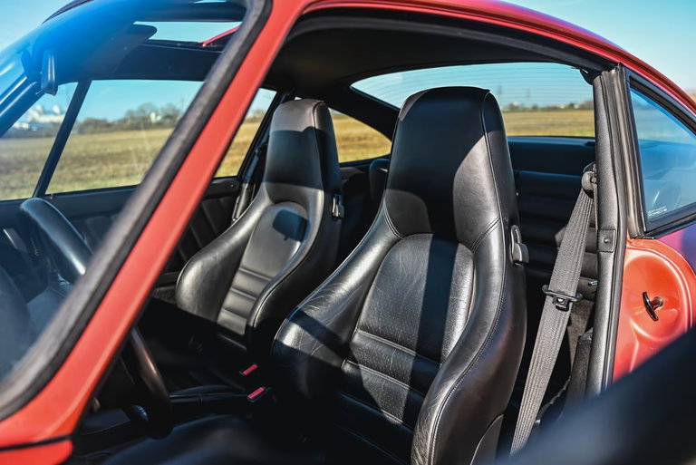 Porsche 964 Carrera 2