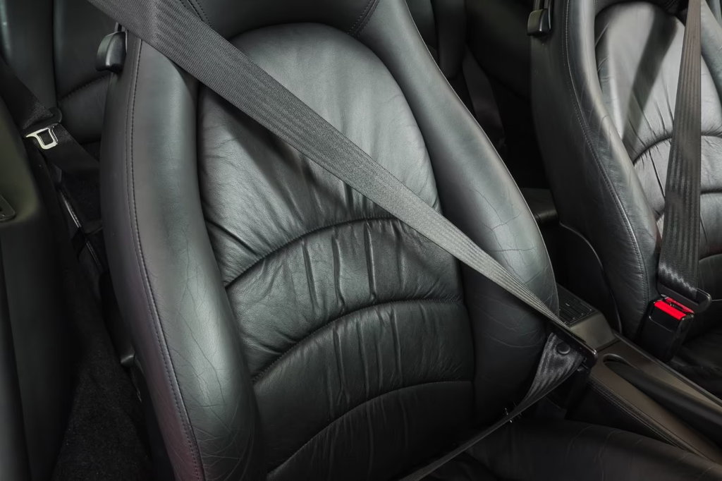 Porsche 993 Carrera 4S