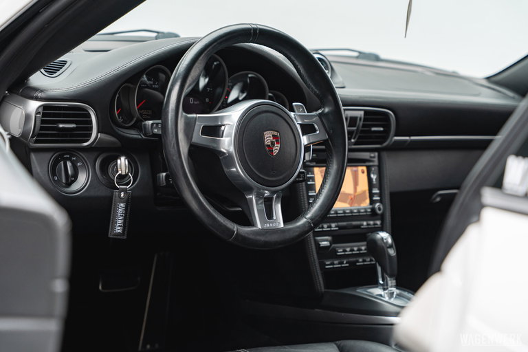 Porsche 997.2 Carrera 4S