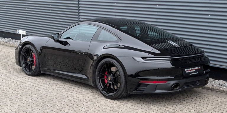 Porsche 992 Carrera GTS