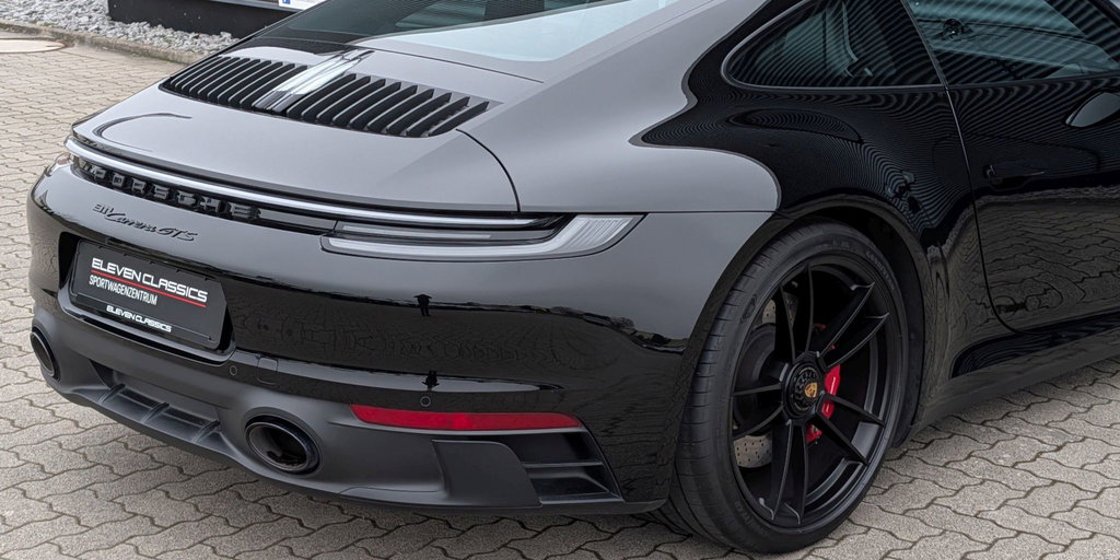 Porsche 992 Carrera GTS
