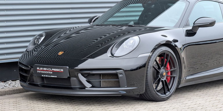 Porsche 992 Carrera GTS