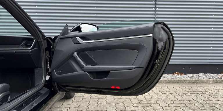 Porsche 992 Carrera GTS