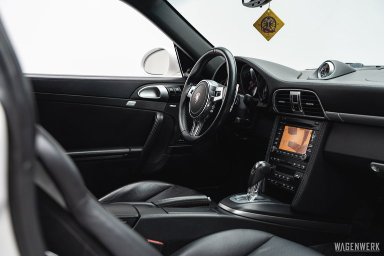 Porsche 997.2 Carrera 4S