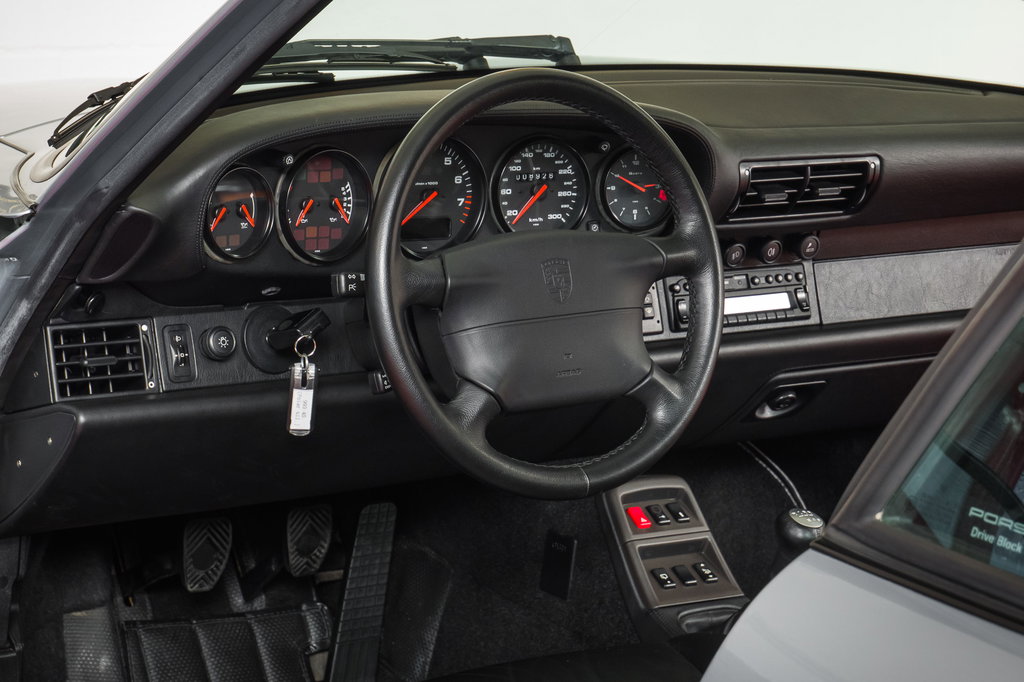 Porsche 993 Carrera 4S