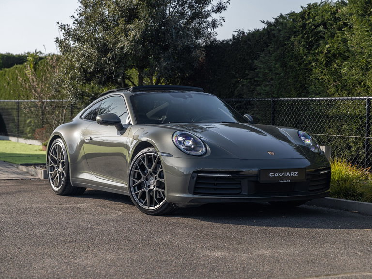 Porsche 992 Carrera