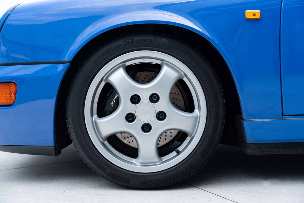 Porsche 964 Carrera RS