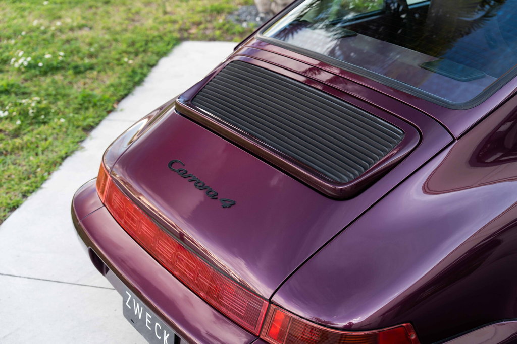 Porsche 964 Carrera 4
