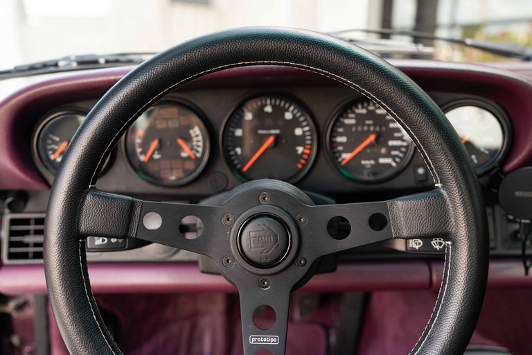 Porsche 964 Carrera 4