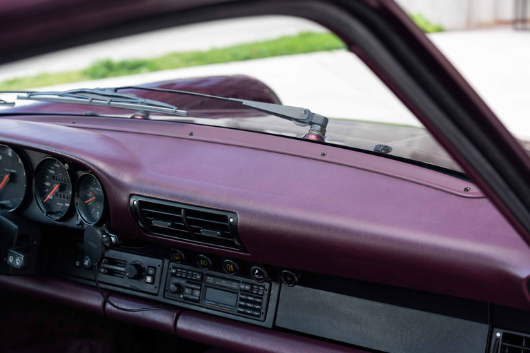 Porsche 964 Carrera 4