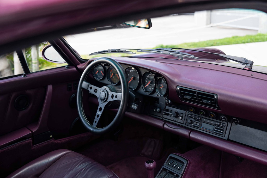 Porsche 964 Carrera 4