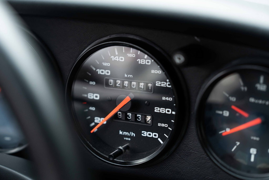 Porsche 964 Carrera RS