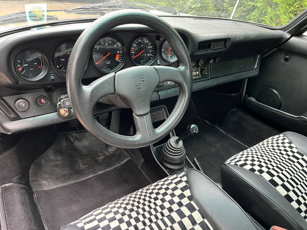 Porsche 911 SC