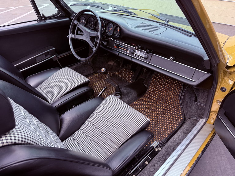 Porsche 911 S (F-Modell)