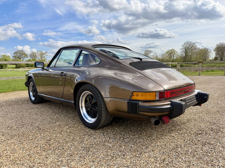 Porsche 911 SC
