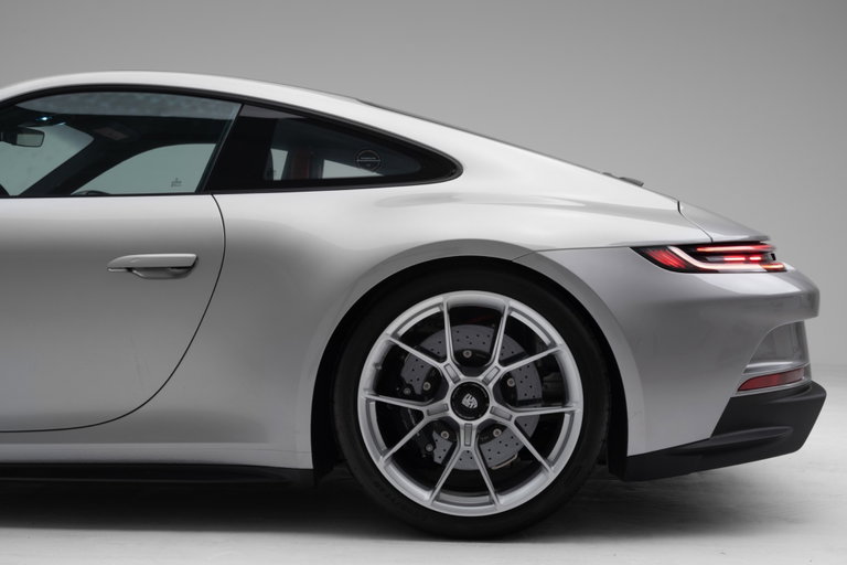 Porsche 992 GT3 Touring