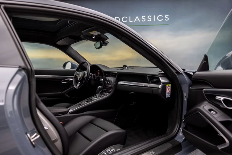 Porsche 991 Carrera 4S