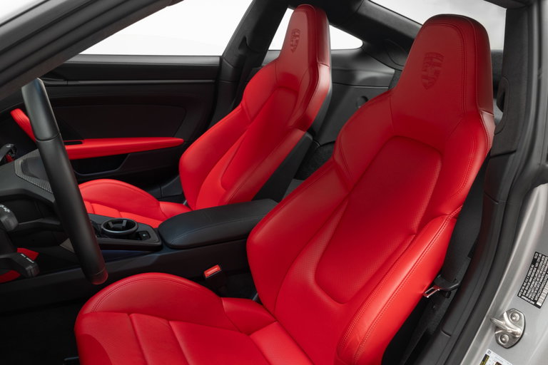 Porsche 992 GT3 Touring