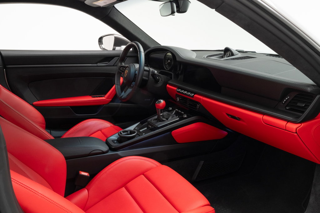 Porsche 992 GT3 Touring