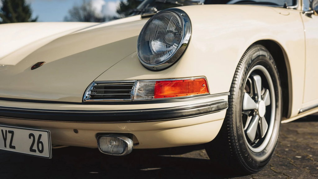 Porsche 911 S (F-Modell)