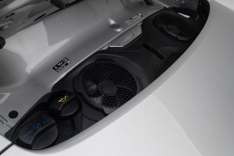 Porsche 992 GT3 Touring