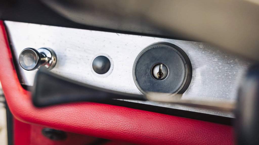 Porsche 911 S (F-Modell)