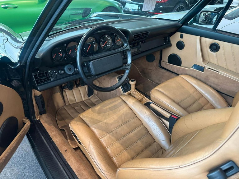 Porsche 964 Carrera 4