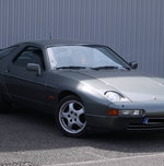 Porsche 928 S4