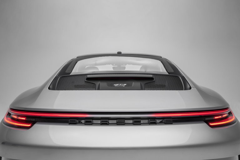 Porsche 992 GT3 Touring