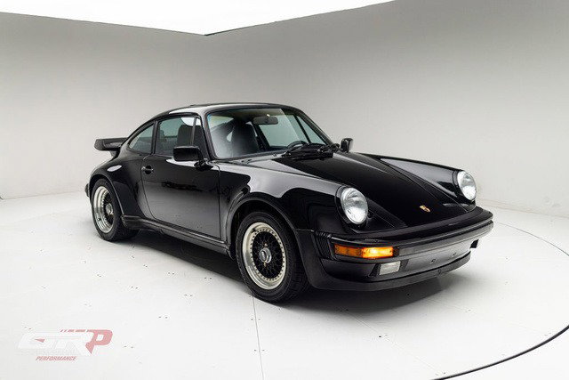 Porsche 911 Turbo 3.3