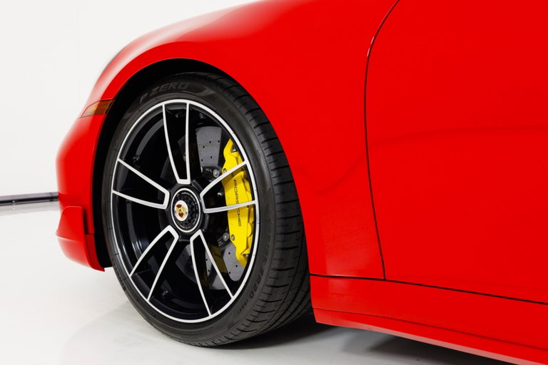 Porsche 992 Turbo S