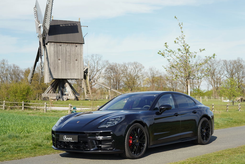 Porsche Panamera GTS