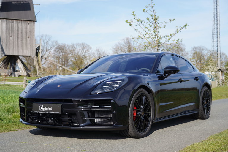 Porsche Panamera GTS