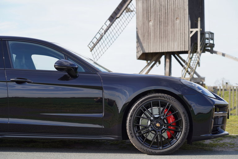 Porsche Panamera GTS