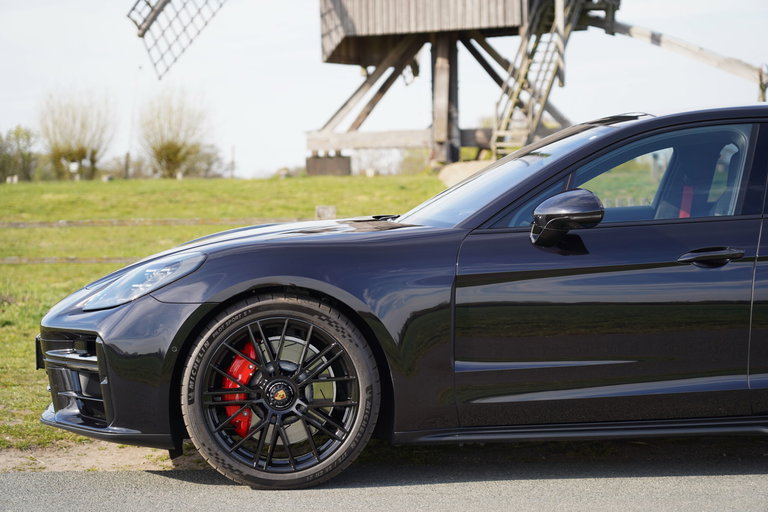 Porsche Panamera GTS