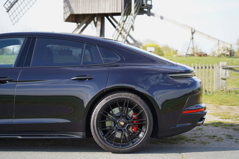 Porsche Panamera GTS