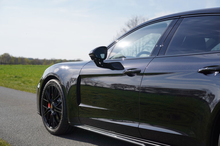 Porsche Panamera GTS