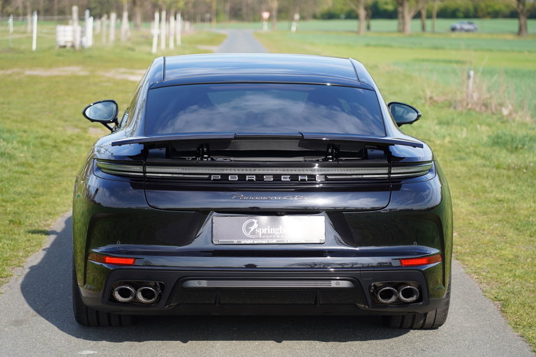 Porsche Panamera GTS
